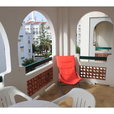 Two Bedroom Apartment In Manta Rota Chambre photo